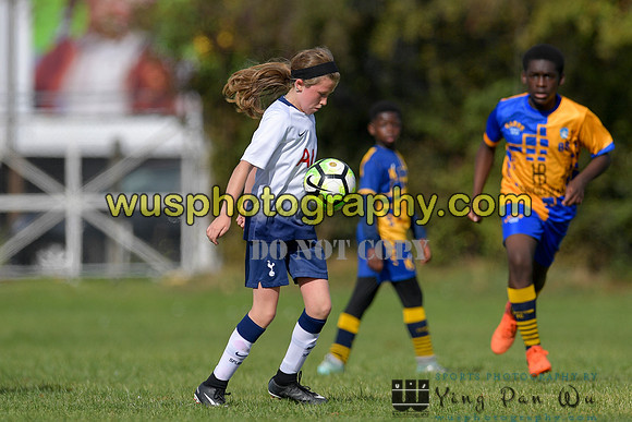 20181007-114406 Tottenham Hotspur Girls U14 v White Star Boys U14