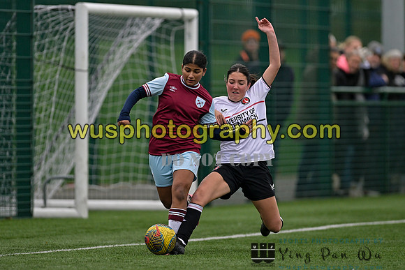 20241109-131000C West Ham United Warriors Girls U16 v Charlton Athletic Academy Girls U16