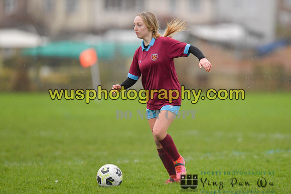 20220108-100655B Tottenham Hotspur Women FC JTP U15 v West Ham United Performance Girls U16