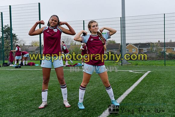 20241109-140031 West Ham United Warriors Girls U16 v Charlton Athletic Academy Girls U16