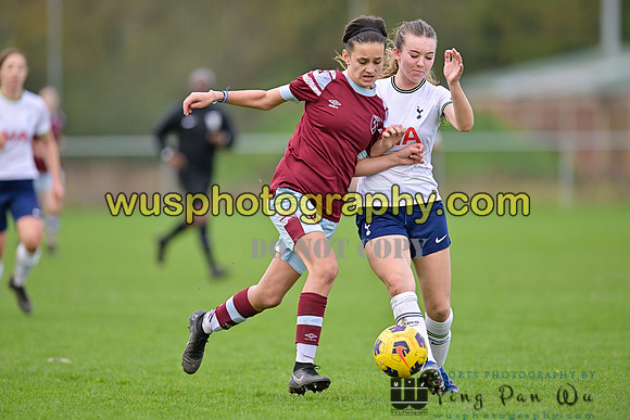 20221119-113816A Tottenham Hotspur Women FC Academy U15 v West Ham United Academy Girls U15
