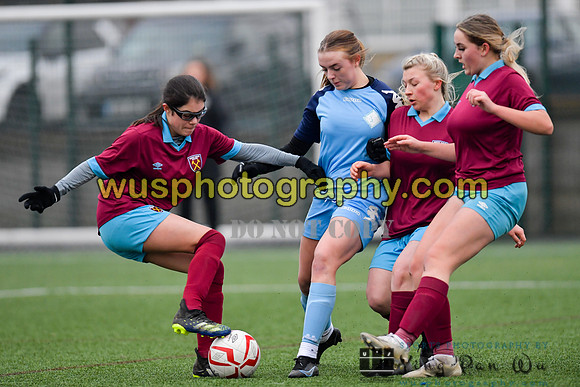 20220115-150934 West Ham United Performance Girls U16 v London City Lionesses U16