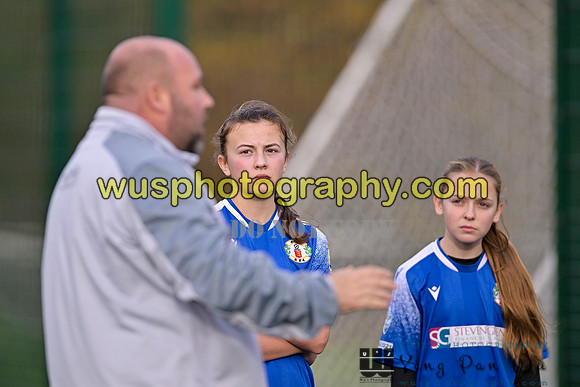 20221126-125850 Grays Athletic FC Girls U14 v MK Dons FC Girls U14
