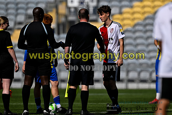 20250503-160733A Kings Lynn Town FC U16 v Woking FC U16