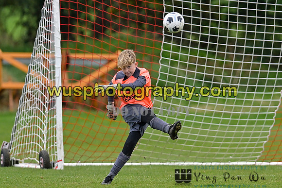 20241012-111841A Welling United Academy Boys U13 v Dorking Wanderers Academy Boys U13