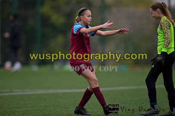 20241109-115628 West Ham United Performance Claret Girls U14 v Oxford United Girls U14