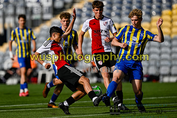 20250503-170655 Kings Lynn Town FC U16 v Woking FC U16