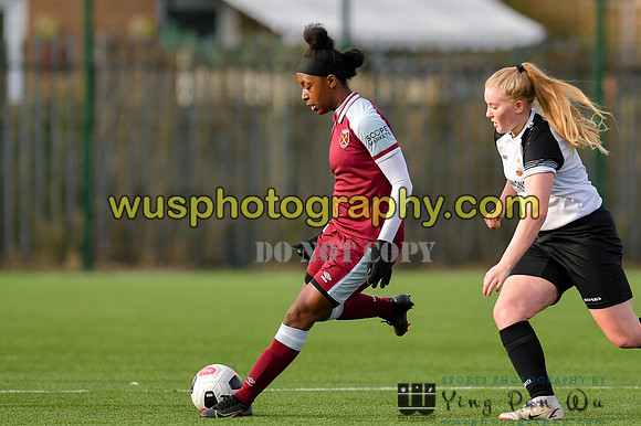 20211211-111408 West Ham United Academy Girls U16 v London Bees Academy U16