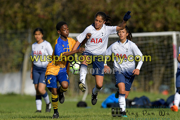 20181007-103948 Tottenham Hotspur Girls U14 v White Star Boys U14