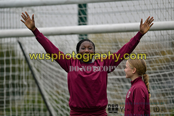 20241109-102604 West Ham United Performance Claret Girls U14 v Oxford United Girls U14