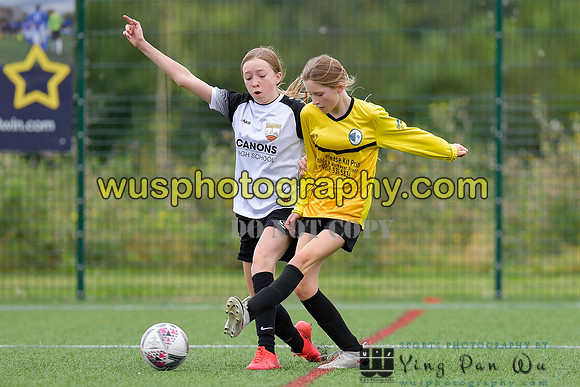 20210821-101822C London Bees Academy U14 v Kent Football United Girls U14