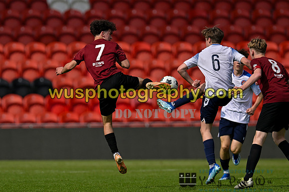 20240511-160706A Potters Bar Town Youth FC U16 v Vauxhall Motors FC U16 Chevrons