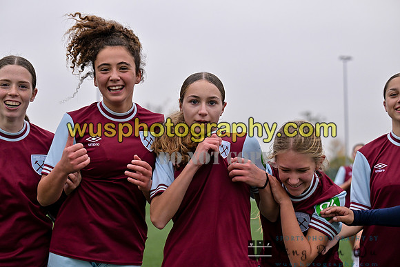 20241109-134101 West Ham United Warriors Girls U16 v Charlton Athletic Academy Girls U16