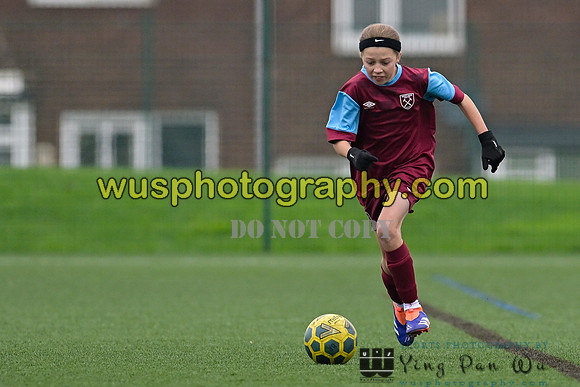 20241109-111741A West Ham United Performance Claret Girls U14 v Oxford United Girls U14