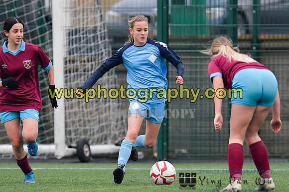20220115-150925 West Ham United Performance Girls U16 v London City Lionesses U16