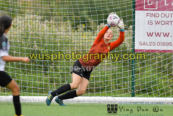 20210821-113542 London Bees Academy U14 v Kent Football United Girls U14