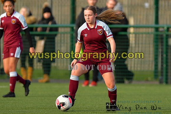 20211211-105507A West Ham United Academy Girls U16 v London Bees Academy U16