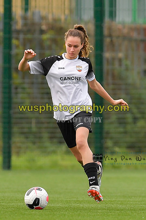 20211211-113204 West Ham United Academy Girls U16 v London Bees Academy U16