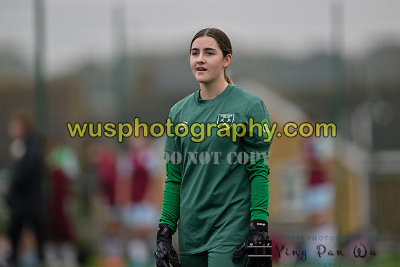 20241109-120045 West Ham United Warriors Girls U16 v Charlton Athletic Academy Girls U16
