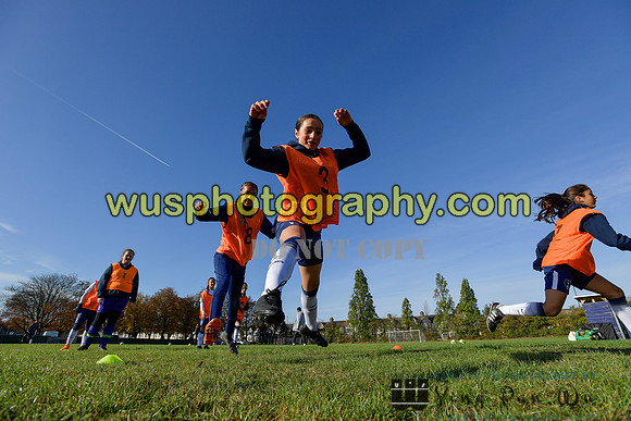 20181007-094650 Tottenham Hotspur Girls U14 v White Star Boys U14