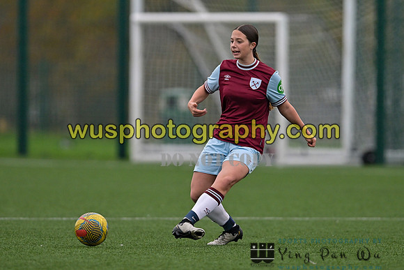 20241109-131405 West Ham United Warriors Girls U16 v Charlton Athletic Academy Girls U16
