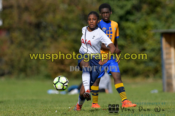 20181007-114419 Tottenham Hotspur Girls U14 v White Star Boys U14