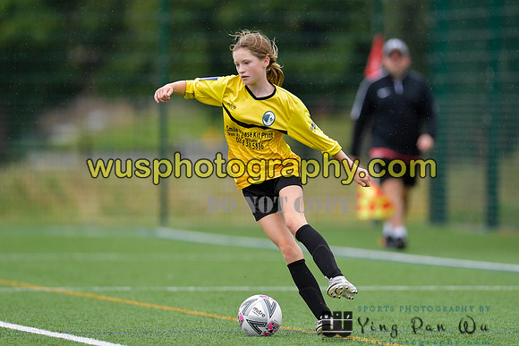 20210821-114137D London Bees Academy U14 v Kent Football United Girls U14
