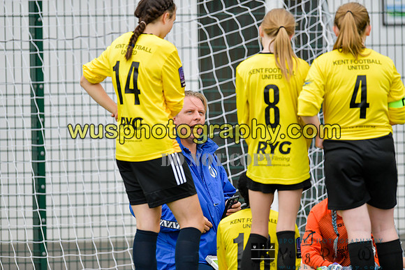 20210821-095427 London Bees Academy U14 v Kent Football United Girls U14