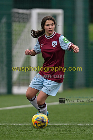 20241109-122144 West Ham United Warriors Girls U16 v Charlton Athletic Academy Girls U16