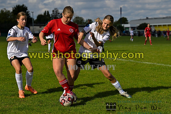 20241005-121215 Welling United Academy Girls U14 v Bromley FC Academy Girls U14