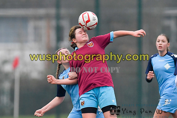 20220115-150957A West Ham United Performance Girls U16 v London City Lionesses U16