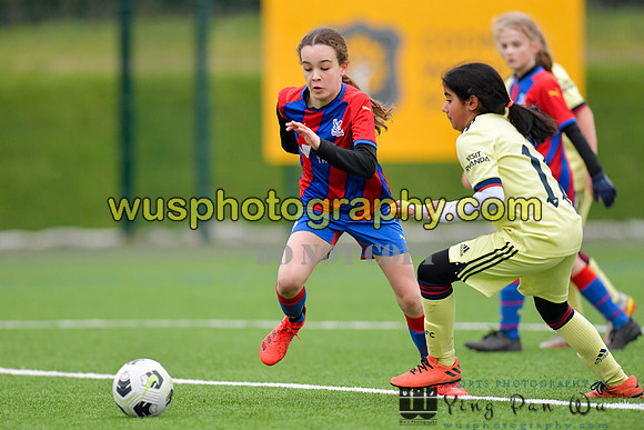 20220122-150303E Crystal Palace FC Girls U12 v Arsenal FC Girls U12