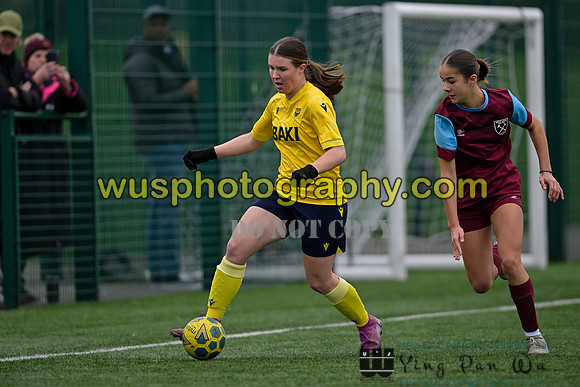 20241109-101123 West Ham United Performance Claret Girls U14 v Oxford United Girls U14