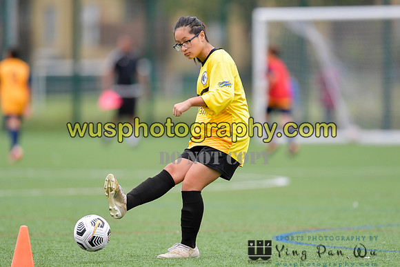 20210821-094446 London Bees Academy U14 v Kent Football United Girls U14