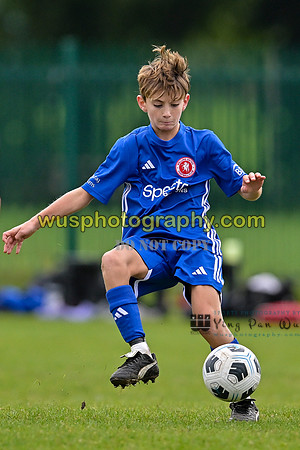 20241012-105647A Welling United Academy Boys U13 v Dorking Wanderers Academy Boys U13