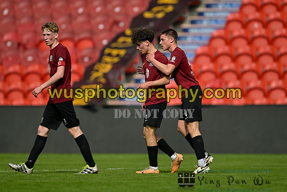 20240511-161801 Potters Bar Town Youth FC U16 v Vauxhall Motors FC U16 Chevrons