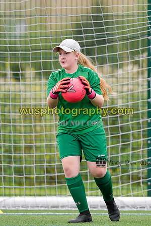 20210821-095125 London Bees Academy U14 v Kent Football United Girls U14