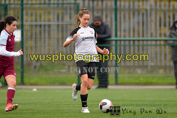 20211211-120540 West Ham United Academy Girls U16 v London Bees Academy U16
