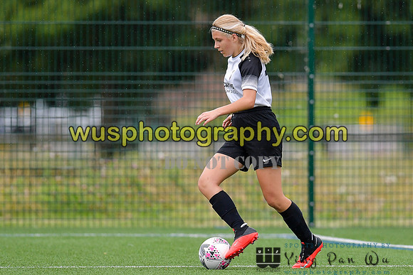 20210821-113706 London Bees Academy U14 v Kent Football United Girls U14