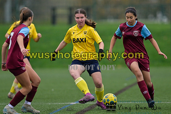 20241109-100806 West Ham United Performance Claret Girls U14 v Oxford United Girls U14