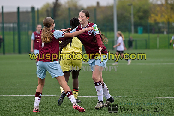 20241109-134014C West Ham United Warriors Girls U16 v Charlton Athletic Academy Girls U16
