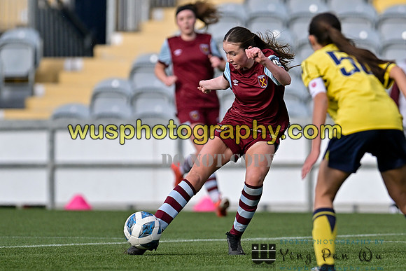 20240420-171147A West Ham United Academy Girls U16 v Oxford United Women U16