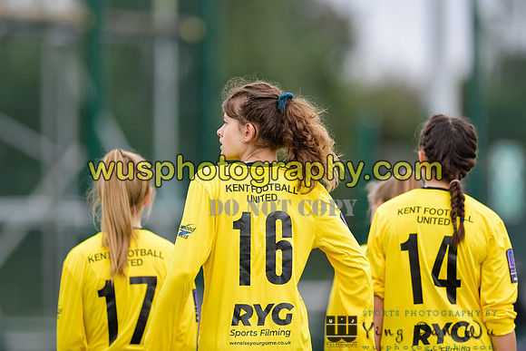 20210821-095711 London Bees Academy U14 v Kent Football United Girls U14