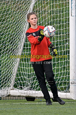 20221126-114443 Grays Athletic FC Girls U14 v MK Dons FC Girls U14