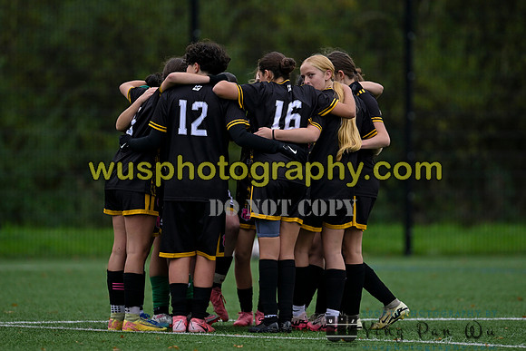 20241116-105714 Welling United Academy Girls U16 v Haringey Girls Academy U16
