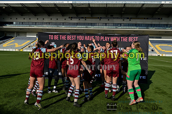 20240420-175142A West Ham United Academy Girls U16 v Oxford United Women U16