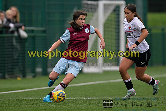 20241109-122144C West Ham United Warriors Girls U16 v Charlton Athletic Academy Girls U16