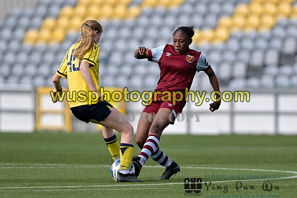 20240420-170037 West Ham United Academy Girls U16 v Oxford United Women U16