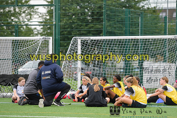 20210821-095420 London Bees Academy U14 v Kent Football United Girls U14