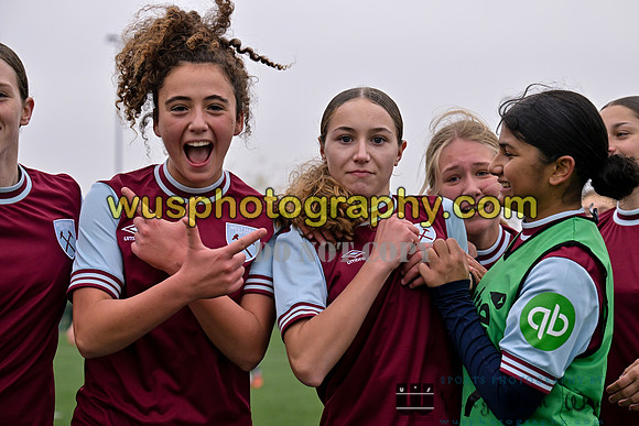 20241109-134101A West Ham United Warriors Girls U16 v Charlton Athletic Academy Girls U16